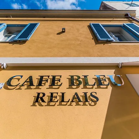 Cafe Bleu Relais-3
